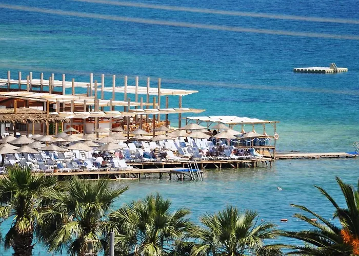 Ladin فندق Çeşme