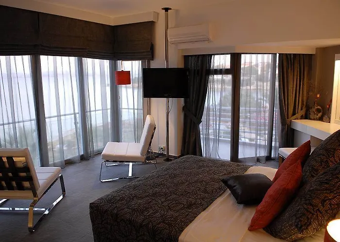 Ladin فندق Çeşme